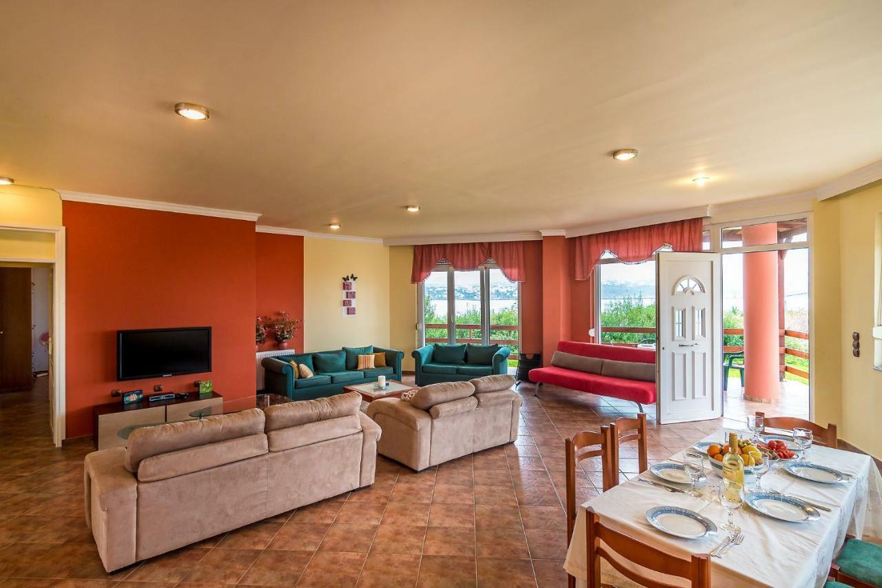Villa Helen 200M From The Beach In Tersanas By Apokoronas-Villas Buitenkant foto